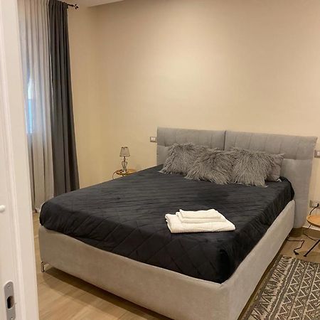Gallia 60 Guest House ローマ エクステリア 写真
